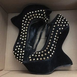 Steve Madden Heel-less heels
